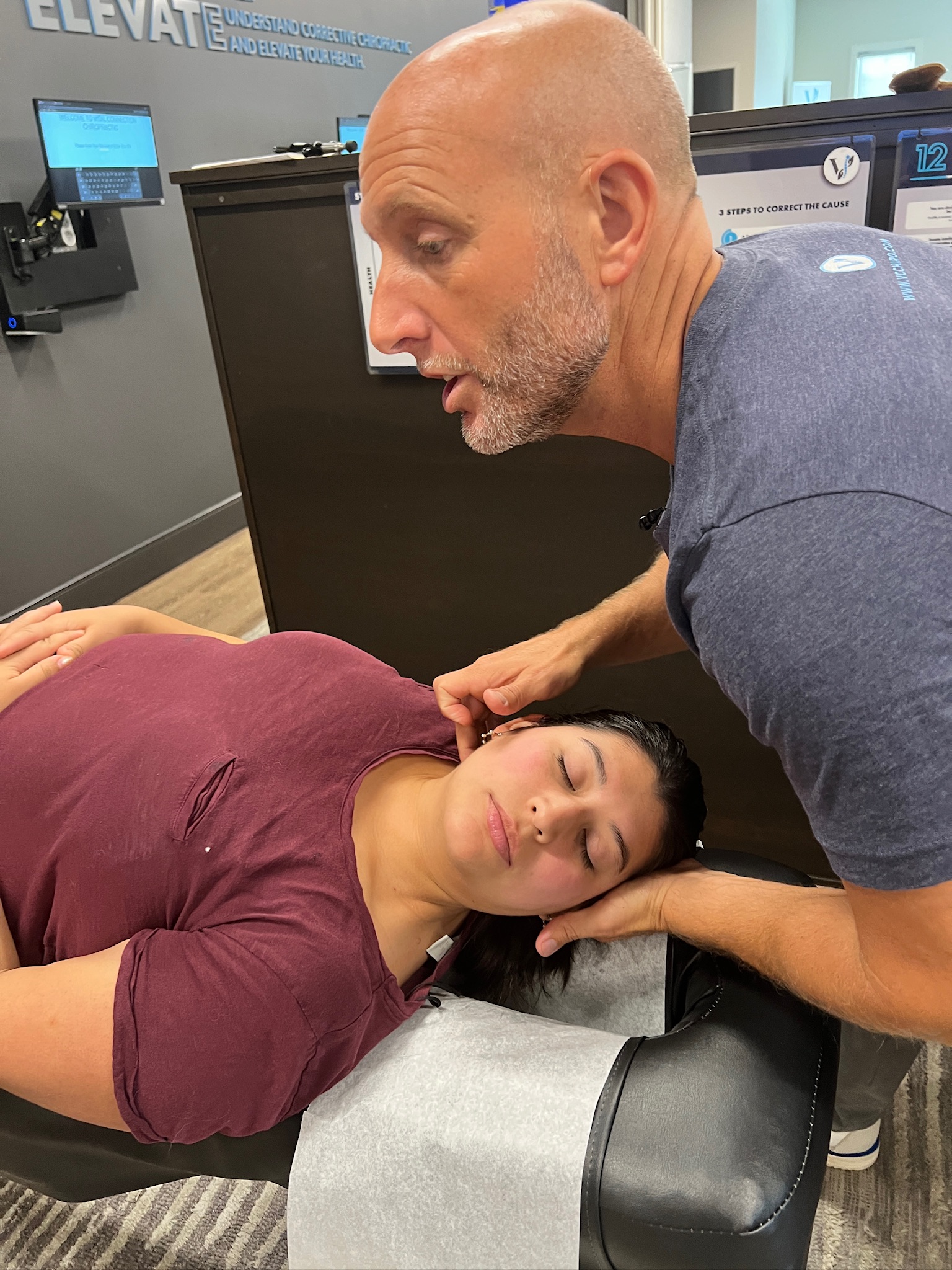 pain relief neck , relief neck pain, relief neck pain, neck and shoulder pain relief, posture correction, posture correcting workouts, how to relieve neck pain,